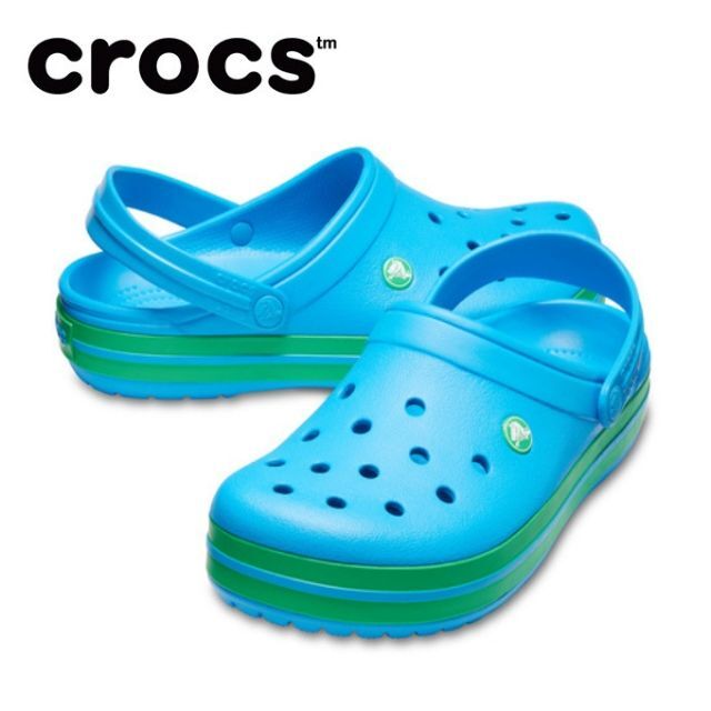 crocs(クロックス)の【あ～たん様専用】クロックス２足 メンズの靴/シューズ(サンダル)の商品写真