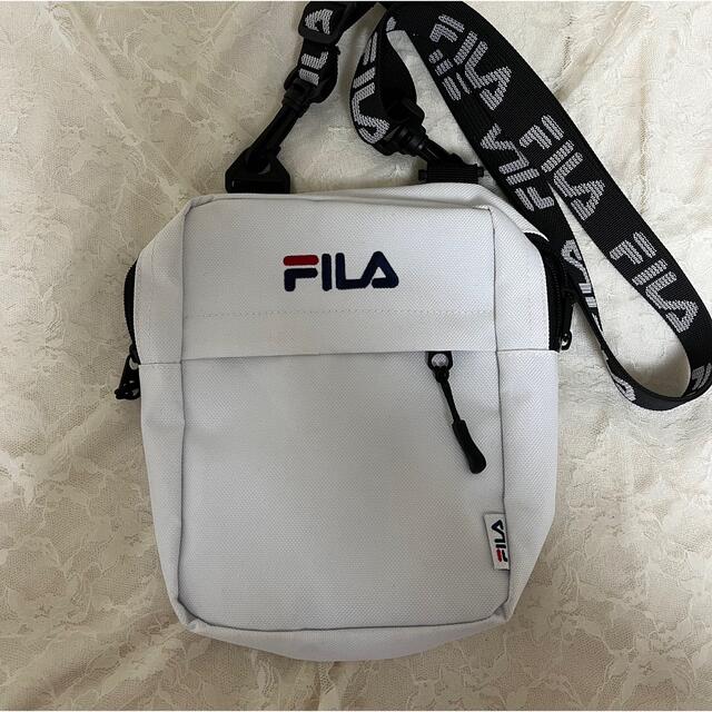 FILA(フィラ)のFILA ショルダーバッグ ホワイト レディースのバッグ(ショルダーバッグ)の商品写真