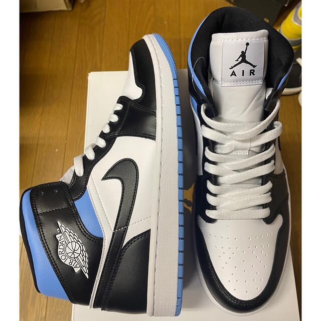 新品レア! NIKE AIR JORDAN1mid 28.5cm