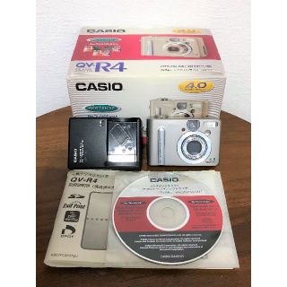 カシオ(CASIO)のCASIO デジタルカメラ QV-Ｒ４　(コンパクトデジタルカメラ)