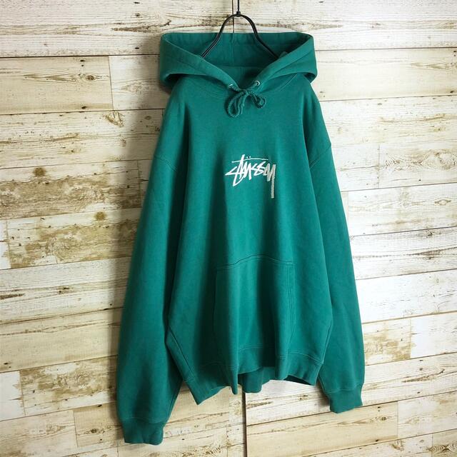 即完売 STUSSY ステューシー パーカー センター 刺繍ロゴ入り 大きめ