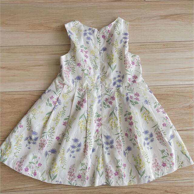 petit main(プティマイン)の【petit main】花柄ノースリーブワンピース 100 キッズ/ベビー/マタニティのキッズ服女の子用(90cm~)(ワンピース)の商品写真