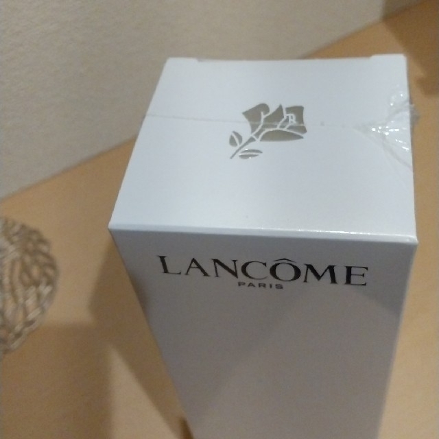 LANCOME(ランコム)の【新品未開封】LANCOMEクラリフィック デュアル エッセンス ローション コスメ/美容のスキンケア/基礎化粧品(化粧水/ローション)の商品写真