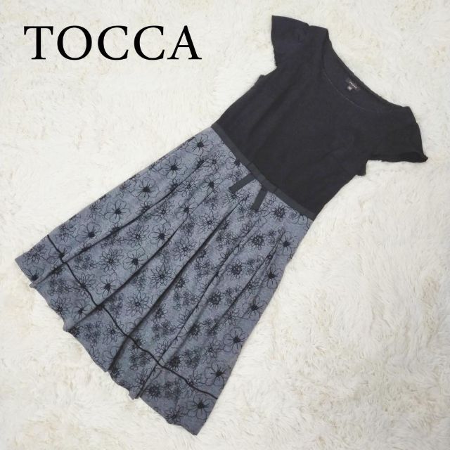 TOCCA(トッカ)のトッカ　ドッキングワンピース　花柄 レディースのワンピース(ひざ丈ワンピース)の商品写真