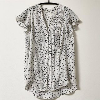 ザラ(ZARA)のブラウス(シャツ/ブラウス(半袖/袖なし))