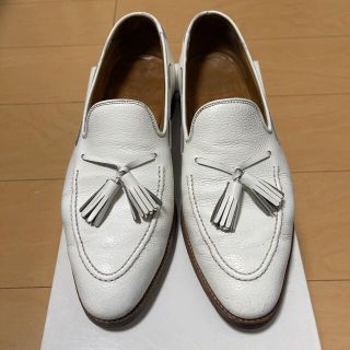 クロケットアンドジョーンズ(Crockett&Jones)のクロケット&ジョーンズ　SHIPS別注　タッセルローファー　ホワイト　シボ革(ドレス/ビジネス)