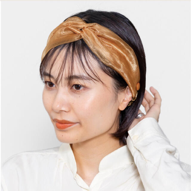 FELISSIMO(フェリシモ)のヘアターバン　黒　フェリシモ　オーガンジー　新品 レディースのヘアアクセサリー(ヘアバンド)の商品写真