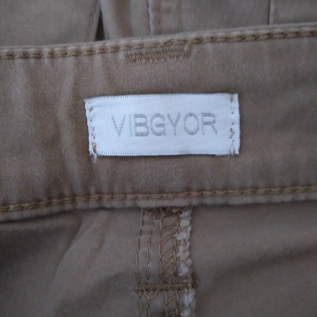 VIBGYOR(ビブジョー)のVIBGYOR　ベージュ　メンズ　パンツ メンズのパンツ(その他)の商品写真