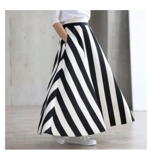 大特価!!】 新品 She Tokyo スカート stripe Jessica ロングスカート