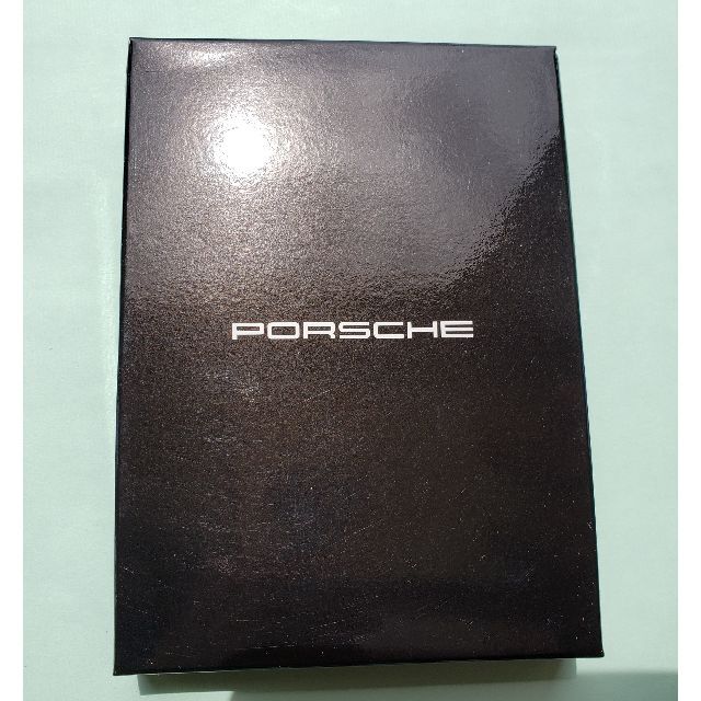 Porsche(ポルシェ)のポルシェ【新品】メモ帳 インテリア/住まい/日用品の文房具(ノート/メモ帳/ふせん)の商品写真