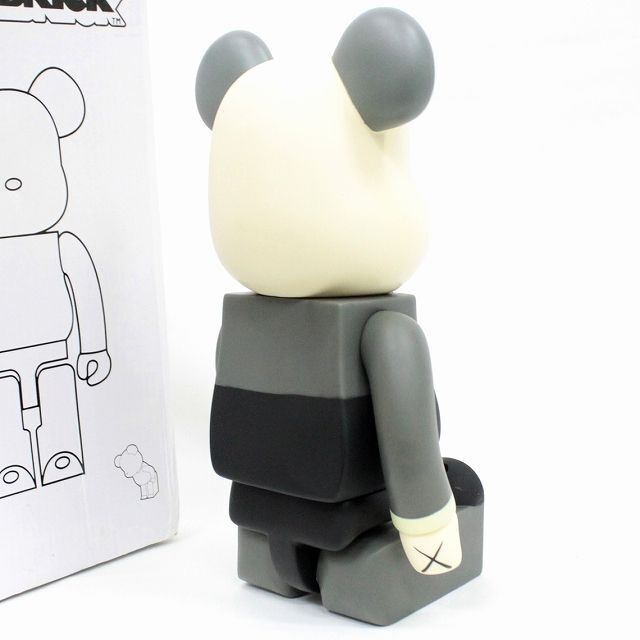 MEDICOM TOY(メディコムトイ)のBE@RBRICK 400% KAWS カウズ ベアブリック メディコムトイ エンタメ/ホビーのフィギュア(その他)の商品写真