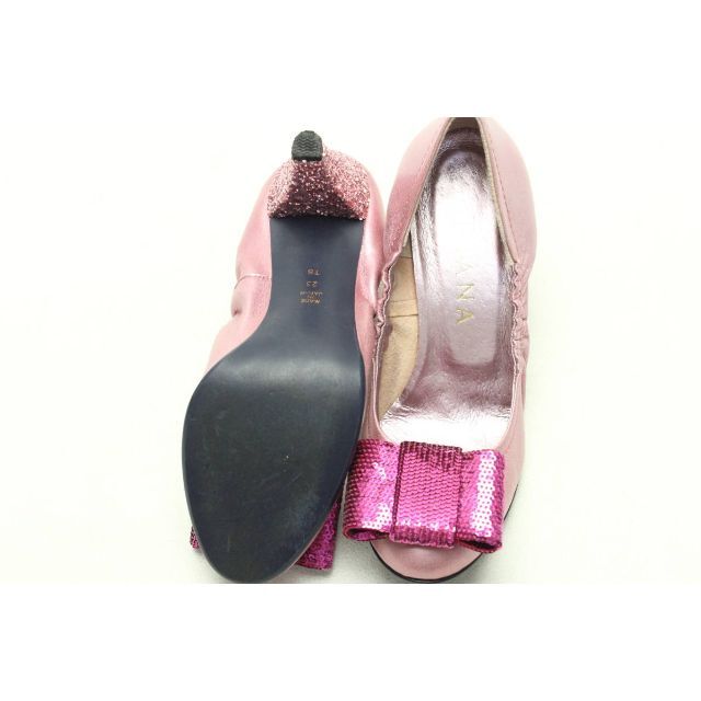 DIANA(ダイアナ)のDIANA 本革スパンコールリボンパンプス(23ｃｍTJ)美品♪ レディースの靴/シューズ(ハイヒール/パンプス)の商品写真