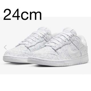 ナイキ(NIKE)のNike WMNS Dunk Low ESS White Paisley(スニーカー)