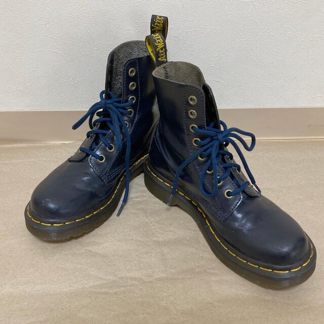 Dr.Martens(ドクターマーチン)のドクターマーチン Dr.Martens 8ホール  ブーツ  UK3 ネイビー レディースの靴/シューズ(ブーツ)の商品写真