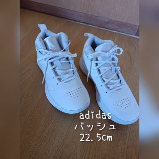 アディダス(adidas)のadidas 子供  バッシュ(バスケットボール)