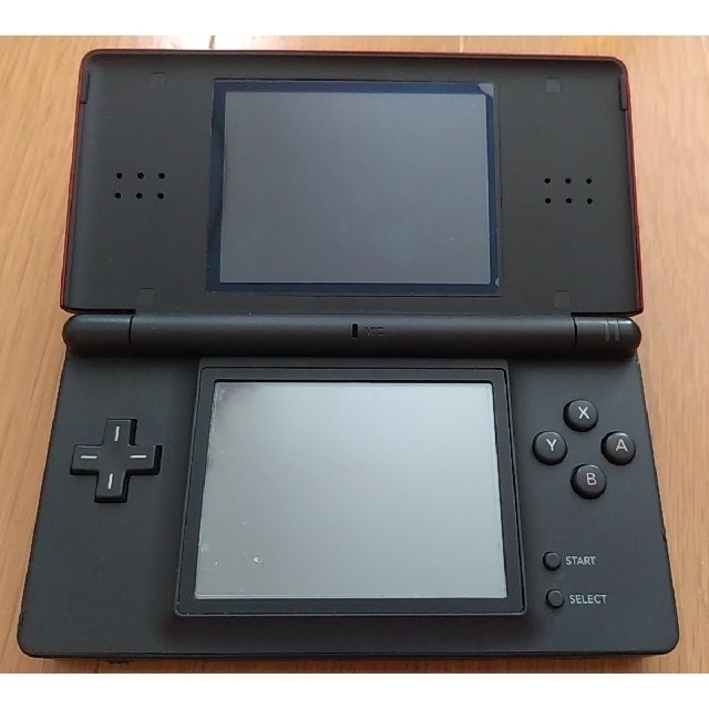 任天堂(ニンテンドウ)のNintendoDSLite本体　DSソフト　3DSソフト　セット エンタメ/ホビーのゲームソフト/ゲーム機本体(携帯用ゲーム機本体)の商品写真