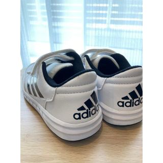 アディダス(adidas)のadidas アディダス スニーカー　17cm(スニーカー)