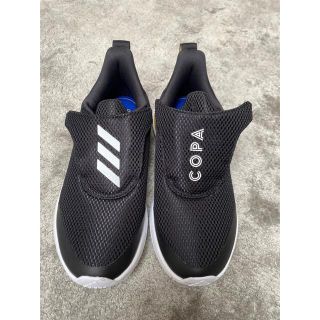 アディダス(adidas)のadidas スニーカー(スニーカー)