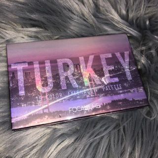 ボビイブラウン(BOBBI BROWN)のFOCALLURE GoTravel 15色トルコ (アイシャドウ)