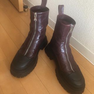 ザラ(ZARA)のZARA フロントジップブーツ38(24㎝)(ブーツ)