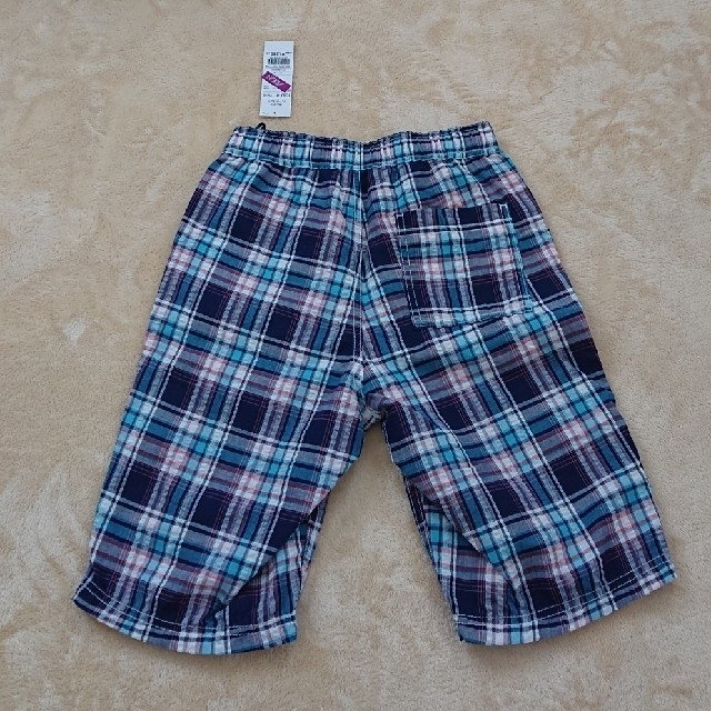 AEON(イオン)の新品 イオン ハーフパンツ ネイビーチェック 150 キッズ/ベビー/マタニティのキッズ服男の子用(90cm~)(パンツ/スパッツ)の商品写真