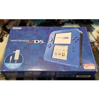 ニンテンドウ(任天堂)のニンテンドー2DS ブルー 美品＋シリコンプロテクタ(携帯用ゲーム機本体)