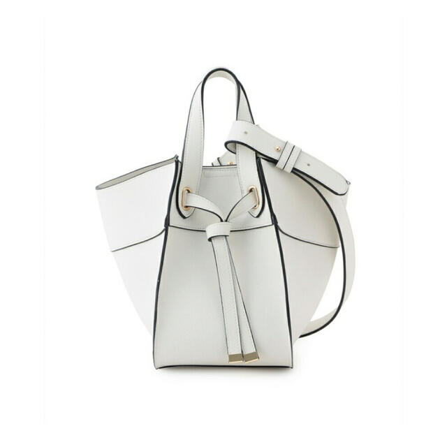 ViS(ヴィス)のVIS フロントタイバッグ バッグ  ホワイト マルチWAY レディースのバッグ(ショルダーバッグ)の商品写真