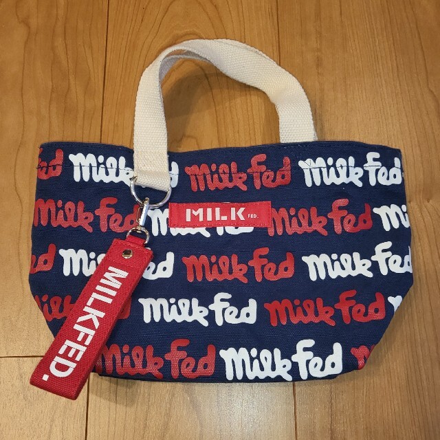 MILKFED.(ミルクフェド)のMILK FED♡トートバッグ 小 レディースのバッグ(トートバッグ)の商品写真