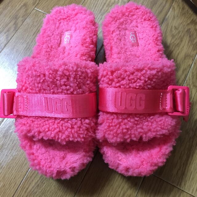 UGG(アグ)のugg サンダル　ピンク　FLUFFITA - PINK CLOUD レディースの靴/シューズ(サンダル)の商品写真