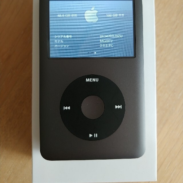 iPod(アイポッド)のipod classic 160GB Black スマホ/家電/カメラのオーディオ機器(ポータブルプレーヤー)の商品写真