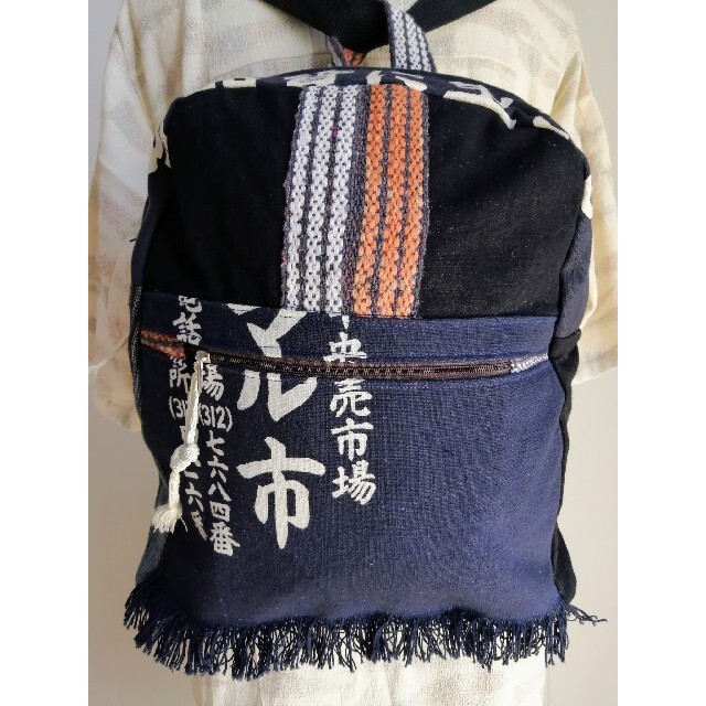 絹の帯リメイク○鼓、花柄○デイパック○リュック○ハンドメイド 着物 絹の帯リメイク○鼓、花柄○デイパック○リュック○ハンドメイド 着物