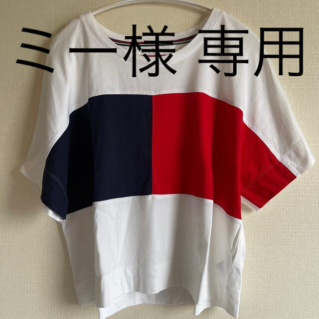 TOMMY HILFIGER(トミーヒルフィガー)のTOMMY HILFIGER  シャツ レディース レディースのトップス(Tシャツ(半袖/袖なし))の商品写真