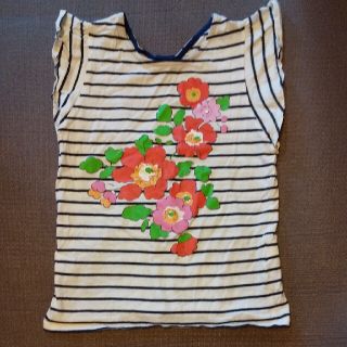 ユニクロ(UNIQLO)のユニクロ×リバティ 袖フリルTシャツ 140　女の子　夏服　まとめ買い(Tシャツ/カットソー)