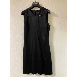 ヴェルサーチ ワンピースの通販 95点 | VERSACEのレディースを買うなら