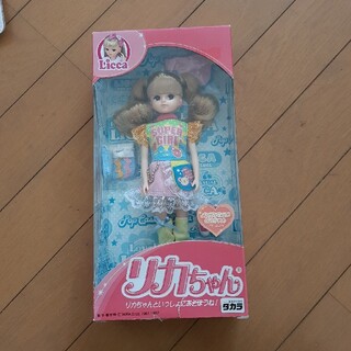 リカちゃん人形とお洋服、バッグ(ぬいぐるみ/人形)