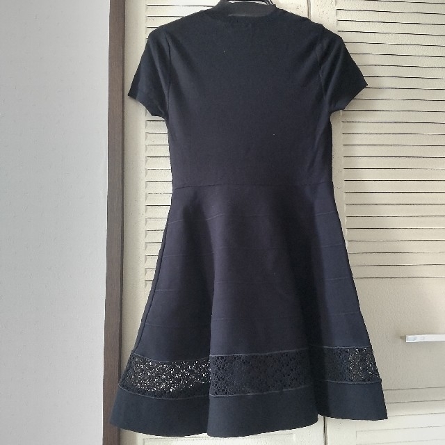 国産お得 RED VALENTINO - レッドヴァレンチノレースワンピース新品の
