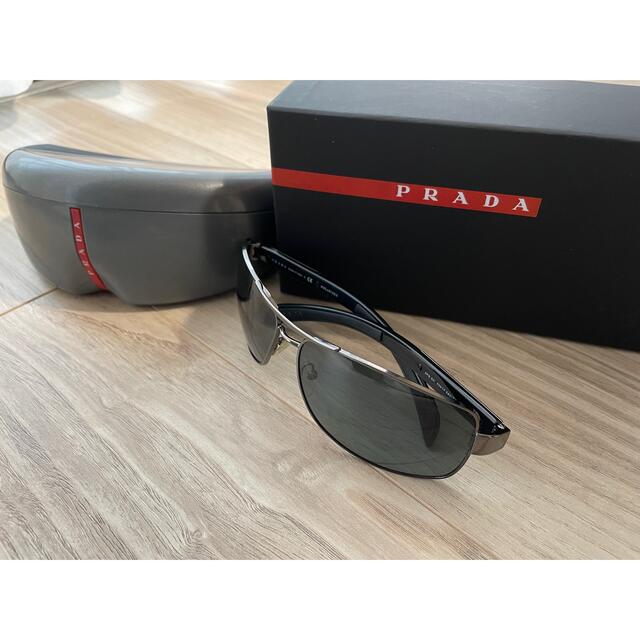 PRADA サングラス