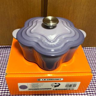 ルクルーゼ(LE CREUSET)のルクルーゼ  プチココットフルール ブルーベルパープル 鍋(鍋/フライパン)