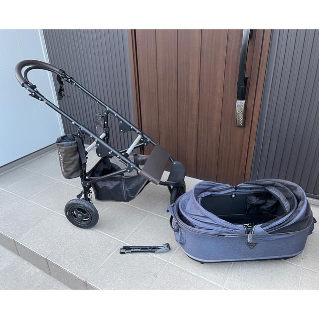 AIRBUGGY(エアバギー)のAir Buggy for dog   DOME Mサイズ　エアバギードック キッズ/ベビー/マタニティの外出/移動用品(ベビーカー/バギー)の商品写真