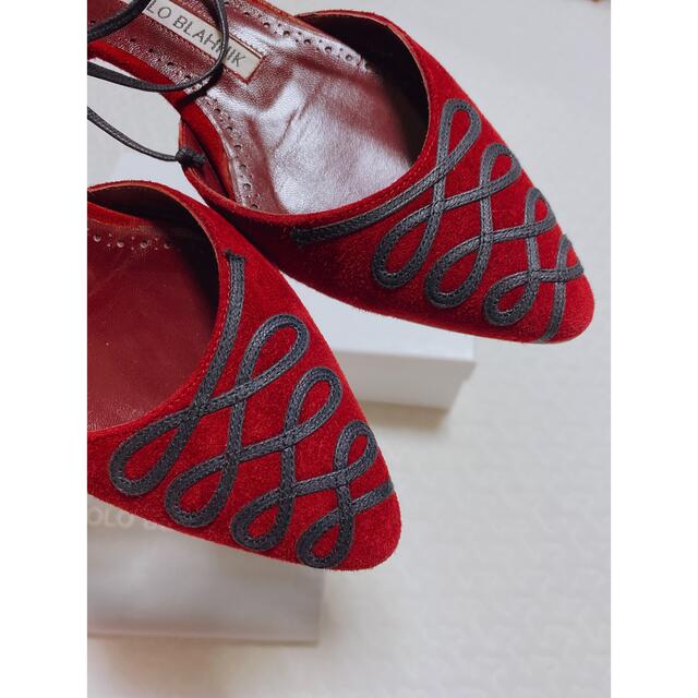 MANOLO BLAHNIK(マノロブラニク)のMANOLO BLAHNIK フラットパンプス レディースの靴/シューズ(ハイヒール/パンプス)の商品写真