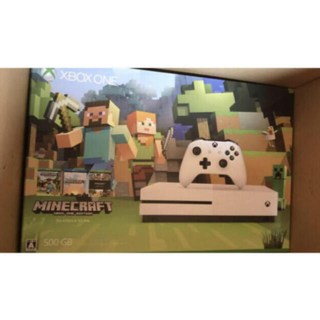 Xbox(エックスボックス)のMicrosoft Xbox One S 500 GB Minecraft同梱版 エンタメ/ホビーのゲームソフト/ゲーム機本体(家庭用ゲーム機本体)の商品写真