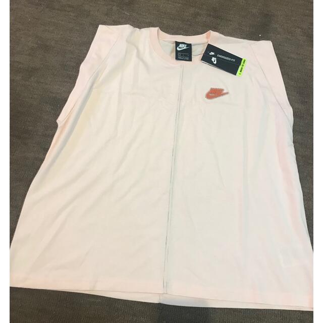 NIKE(ナイキ)のNIKETシャツ レディースのトップス(Tシャツ(半袖/袖なし))の商品写真