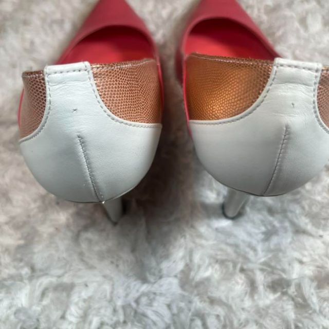 DIANA(ダイアナ)のARW様専用　DIANA ダイアナ パンプス　23.5cm ピンク　レザー レディースの靴/シューズ(ハイヒール/パンプス)の商品写真