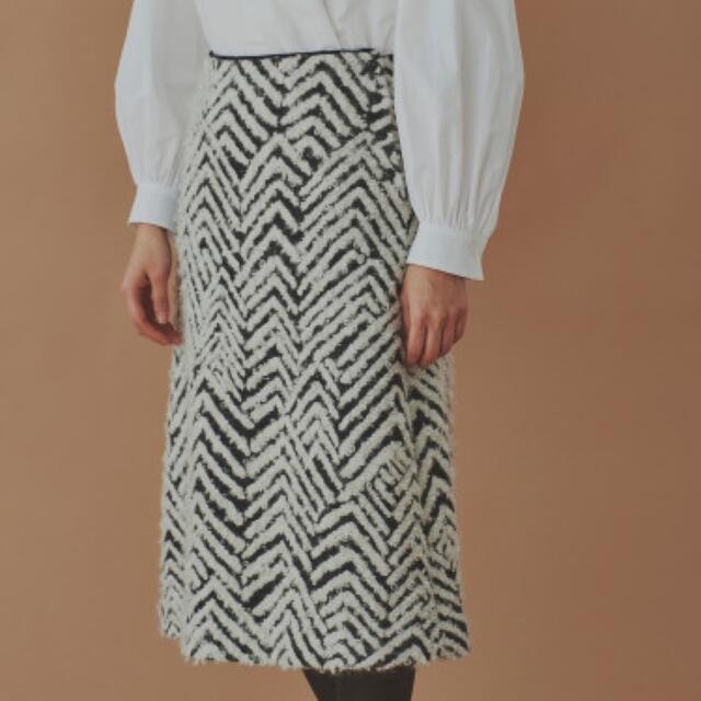 minaperhonen kaiku skirt 36 【新品未使用】 | wellsprings.uk.net