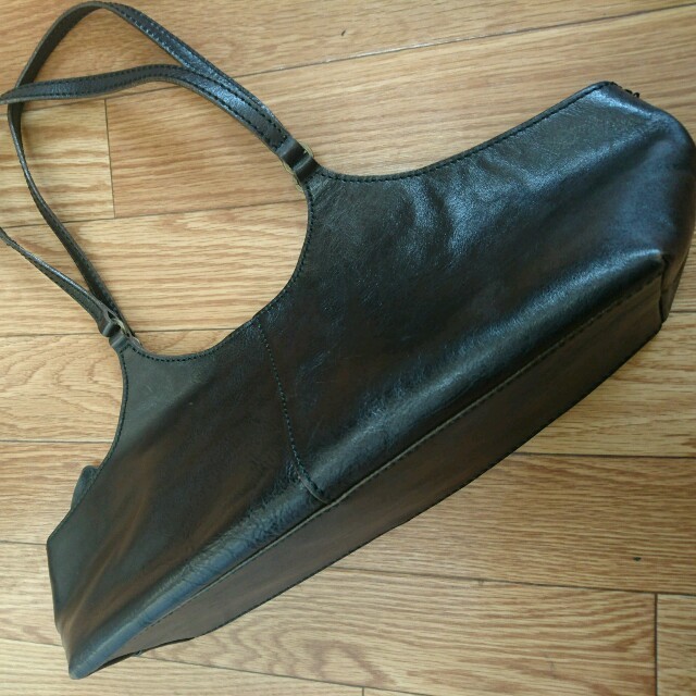TSUMORI CHISATO(ツモリチサト)のツモリチサト tsumorichisato バック黒 鞄 レディースのバッグ(ハンドバッグ)の商品写真