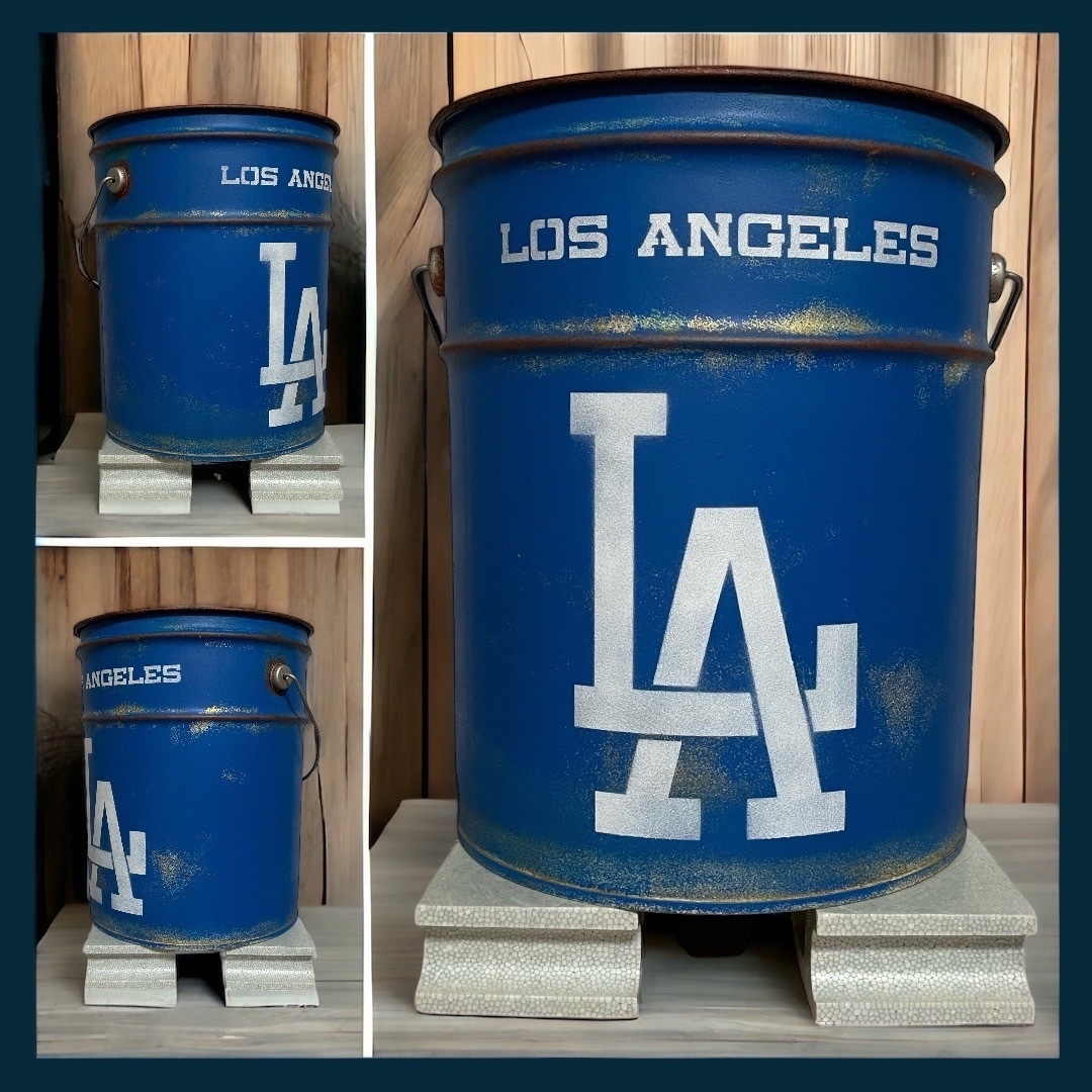 ハンドメイドリメイク缶 LA ロサンゼルス 薪入れ 鉢入れ ハンドメイドのフラワー/ガーデン(プランター)の商品写真