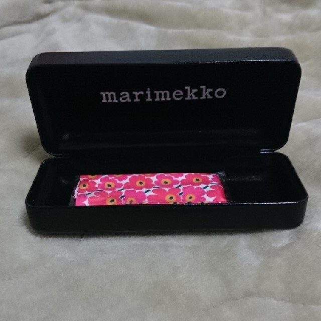 marimekko(マリメッコ)のmarimekko マリメッコ めがねケース レディースのファッション小物(サングラス/メガネ)の商品写真