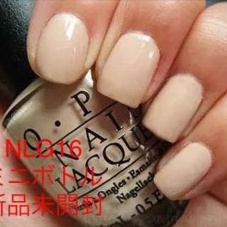 オーピーアイ(OPI)のOPI NLG16ミニボトル　マットなヌーディーベージュ(ネイルトップコート/ベースコート)