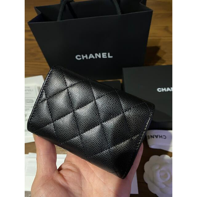 CHANEL 三つ折り ミニ財布 折り財布 ブラック シャネルマトラッセ