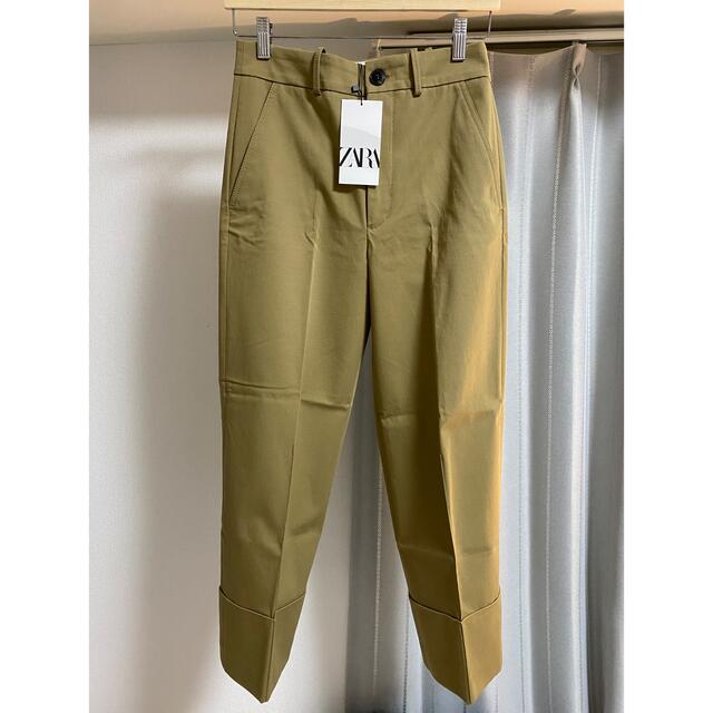 ZARA ハイウエストストレートパンツ　センタープレスパンツ　折り返しパンツ